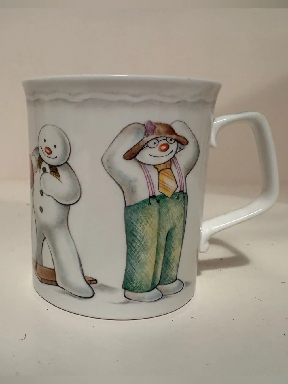 Vintage 1985 Raymond Briggs Royal Doulton “Playful Snowman” mug